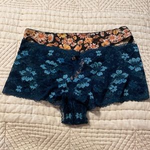 NEW Victoria’s Secret Panty Bundle